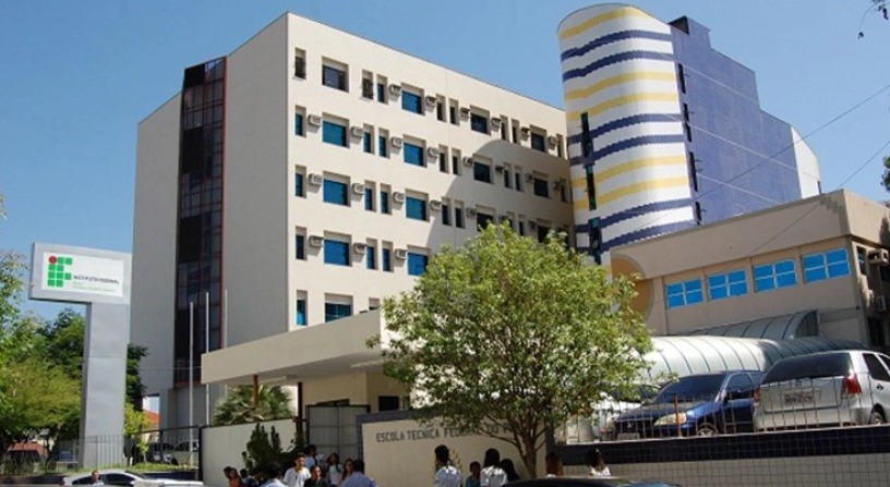 IFPI lança concurso para Técnicos Administrativos em Educação com salários de até R$ 5,2 mil